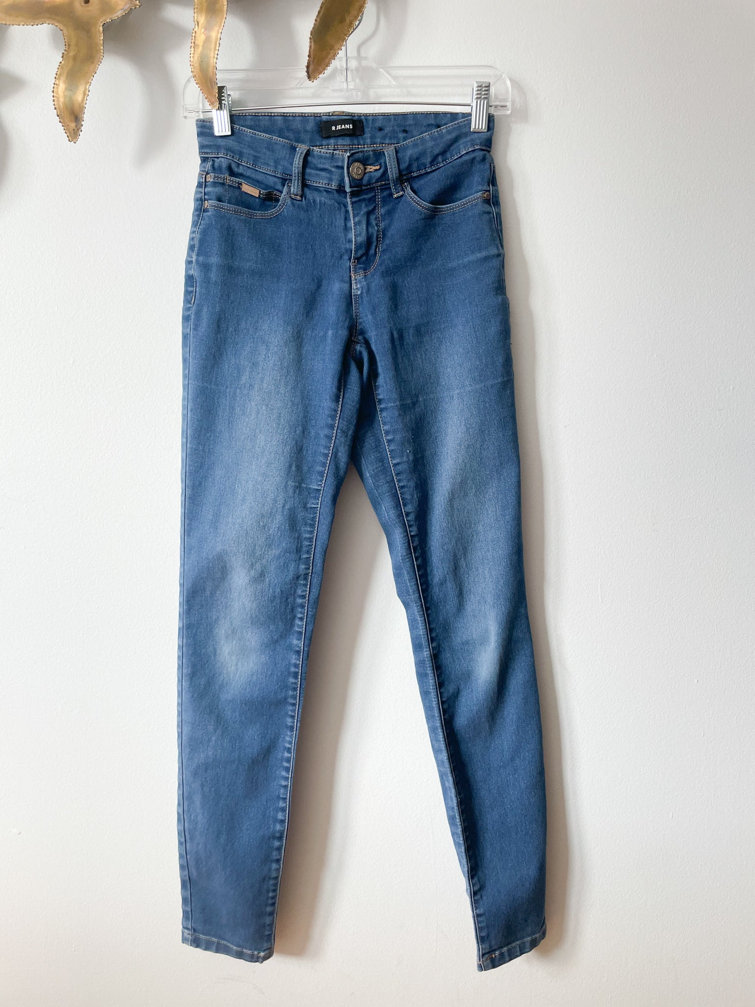 MODA NOVA Juniors' Plus Size Denim Mid Rise Stretch Skinny Jeans