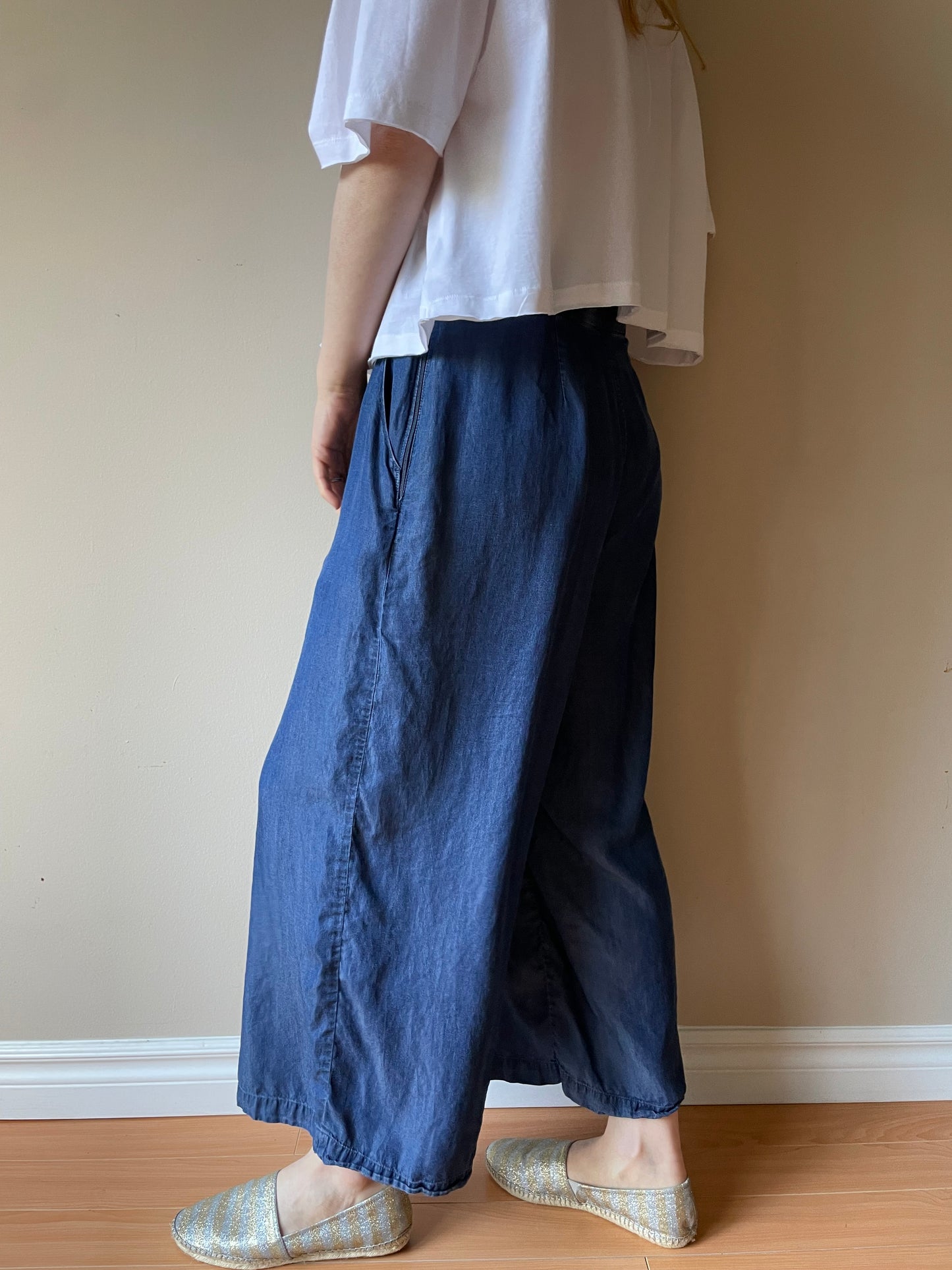 Halston Chambray Lyocell Wide Leg Pants - Medium