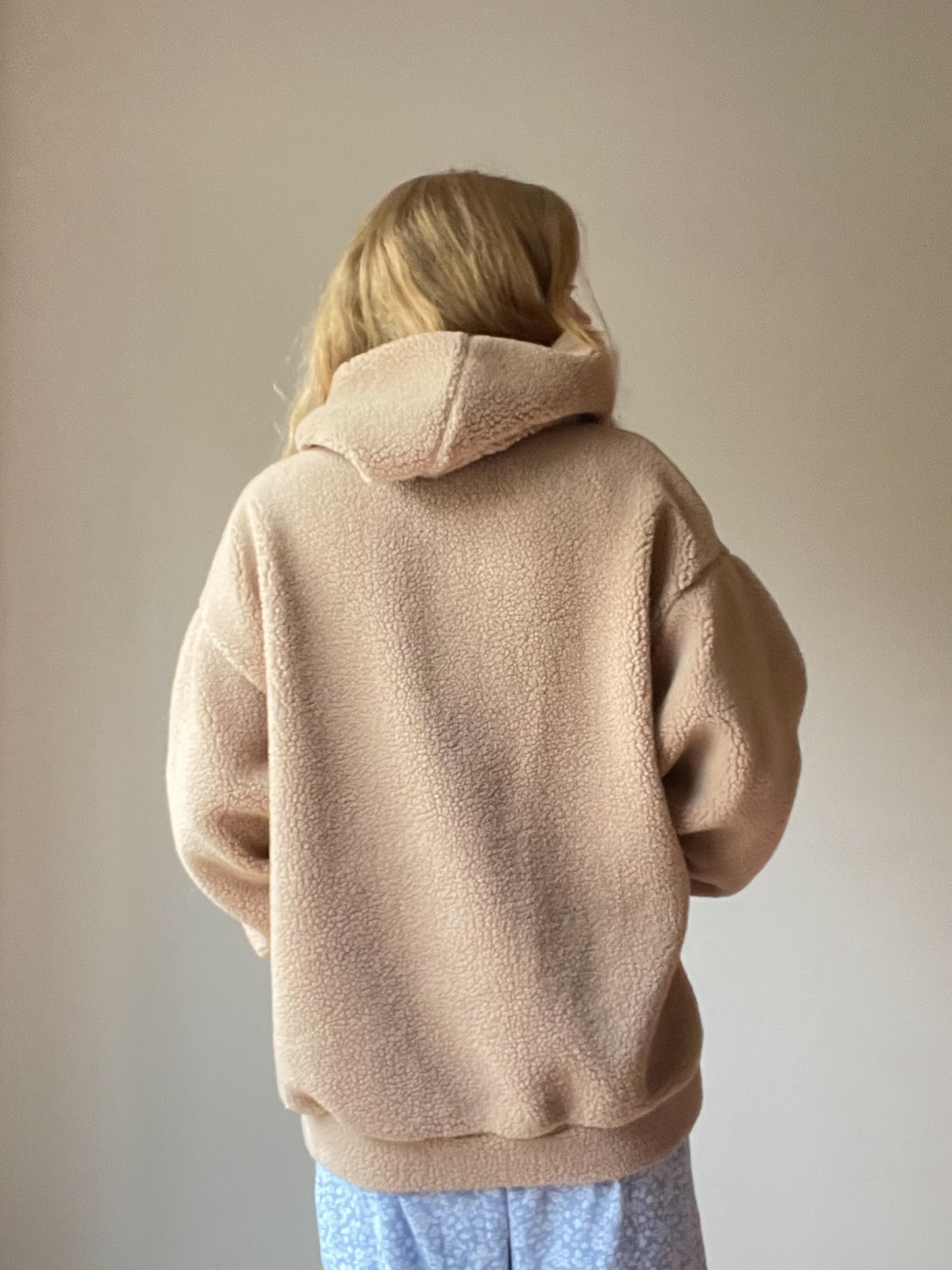 HP Mode Camel Teddy Wool Blend Hoodie Sweater - Large