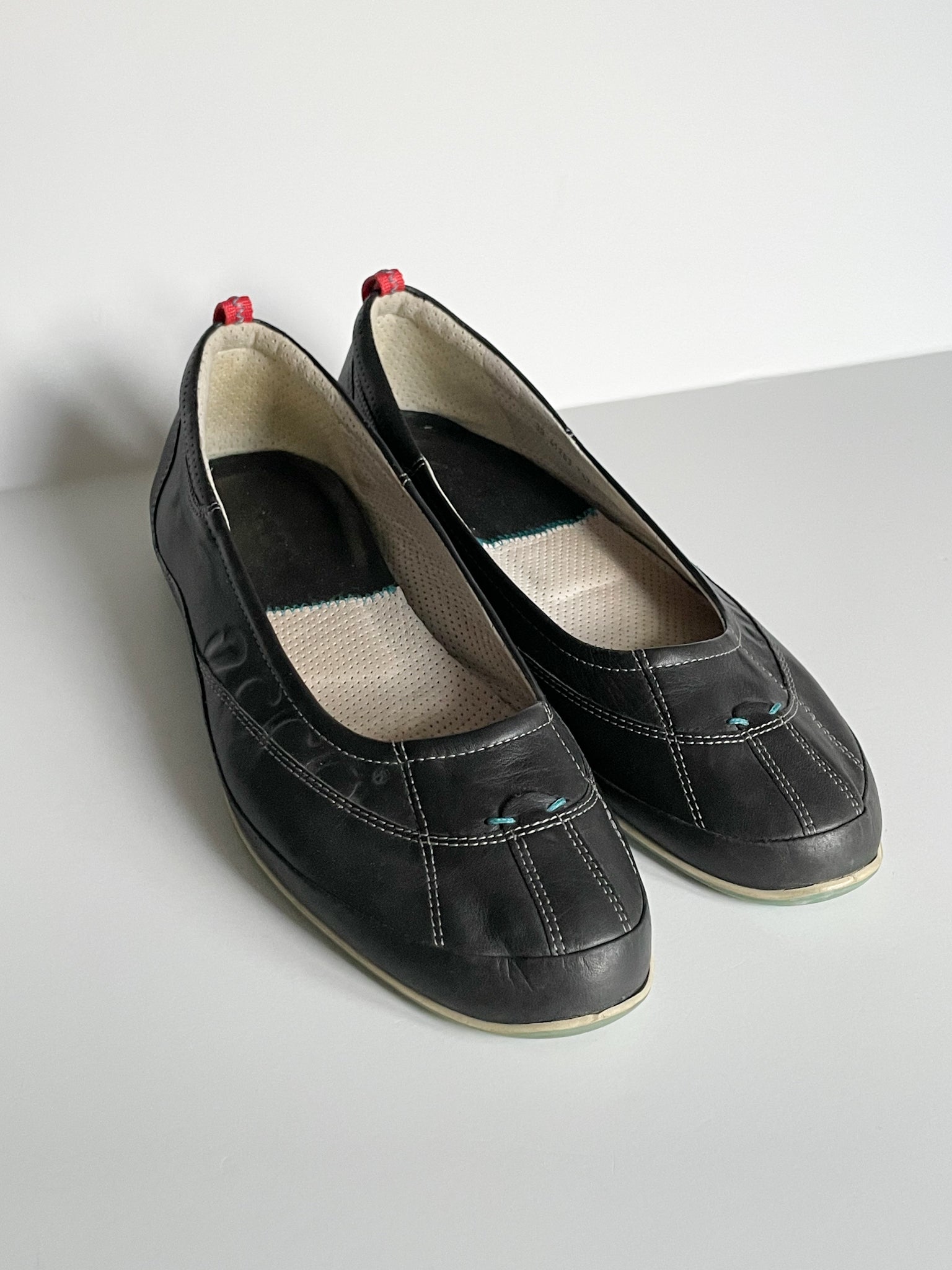 Ecco cheap black flats