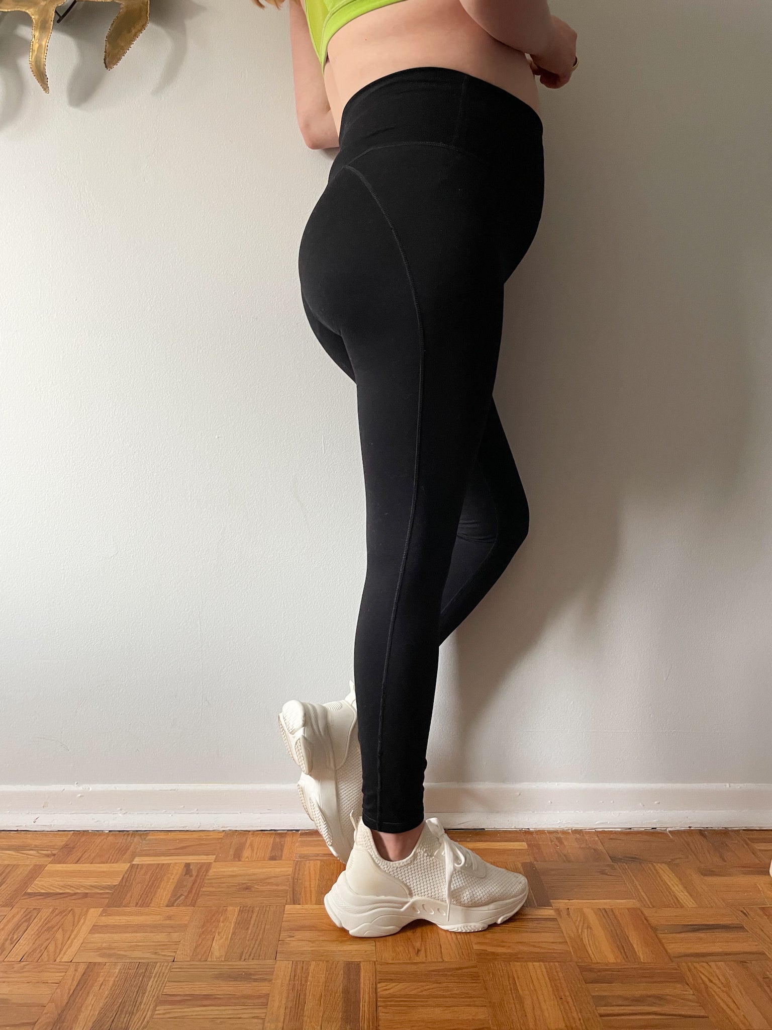 Crushed Velour Crossover Legging - Fabletics