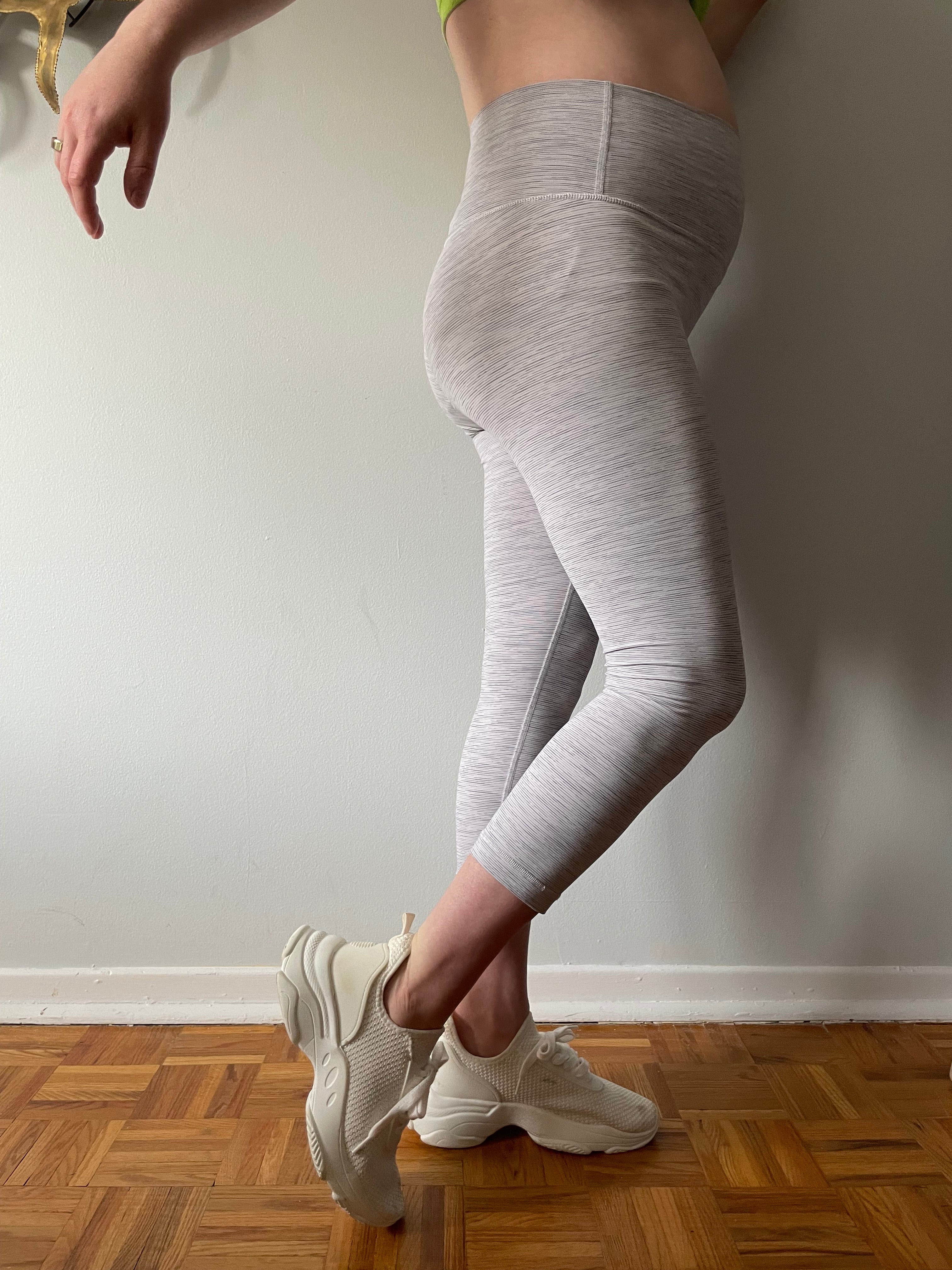 Gray 2024 cropped leggings