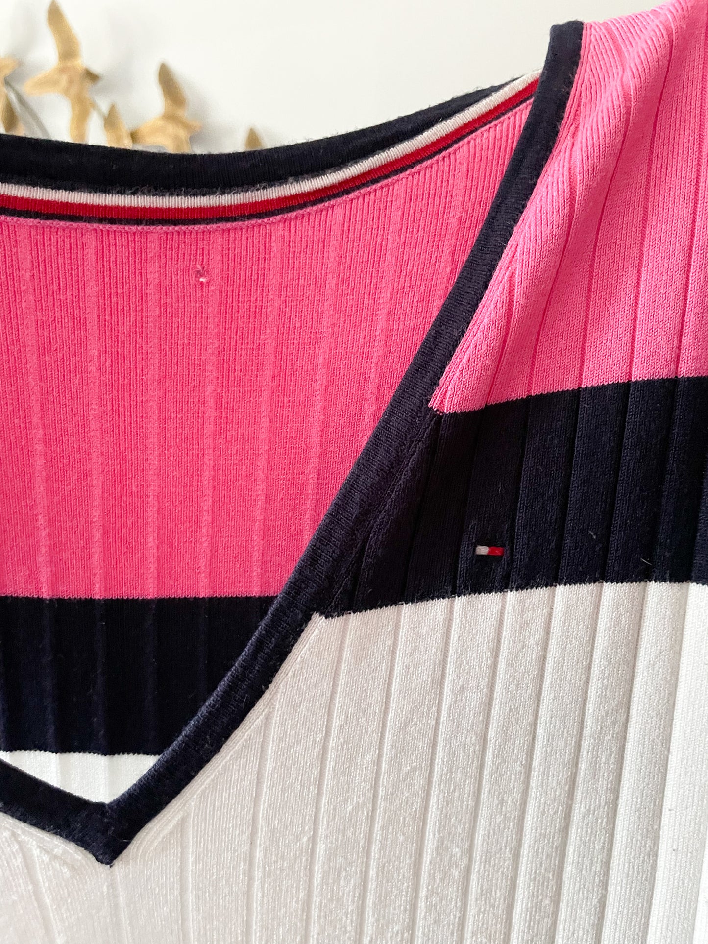 Tommy Hilfiger Ribbed – Stripe Fashion Navy Pink Knit Sleeveless Dress & Prix V-Neck Le - Consulting