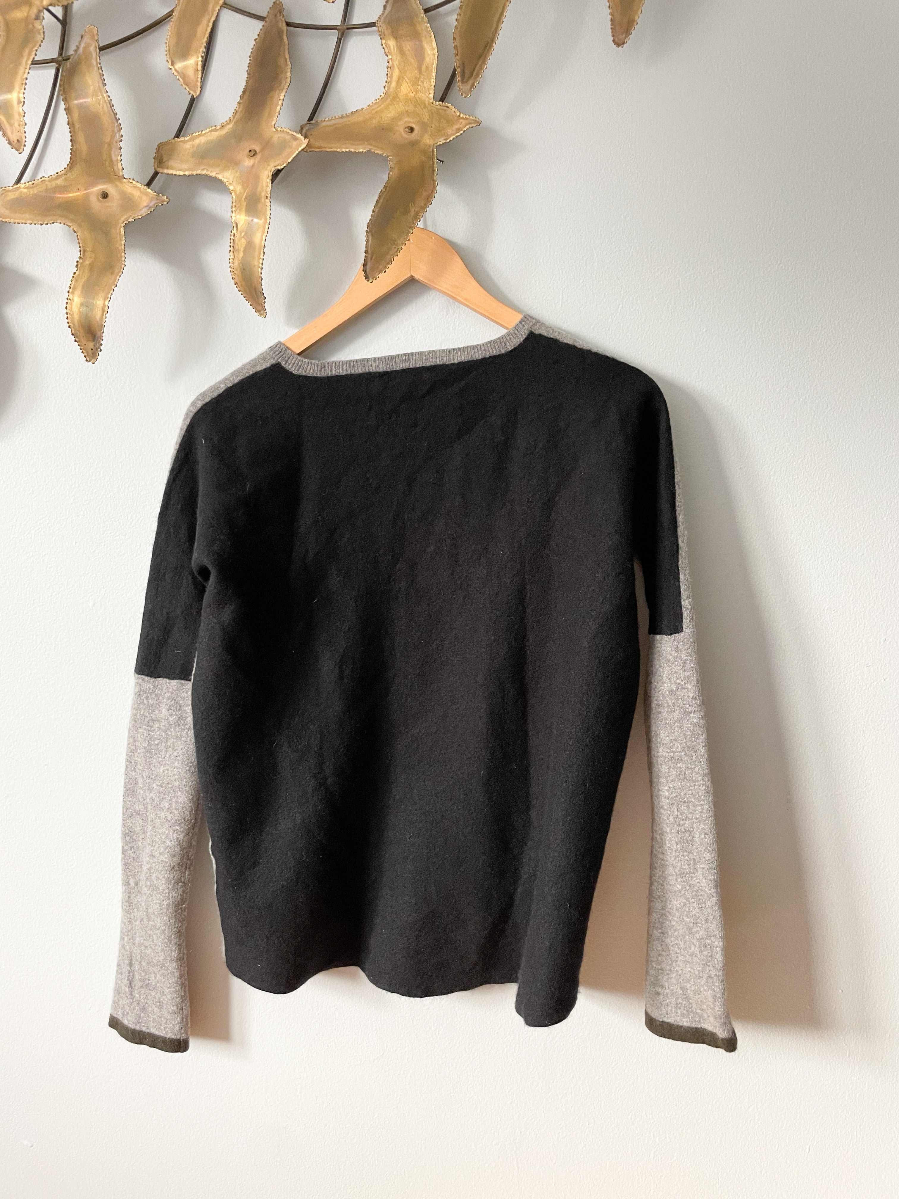 Vince asymmetric hot sale cashmere crew