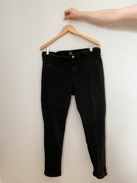 Ricki's Black Miracle Cotton Stretch Slim Cut Pants - Size 0 – Le Prix  Fashion & Consulting
