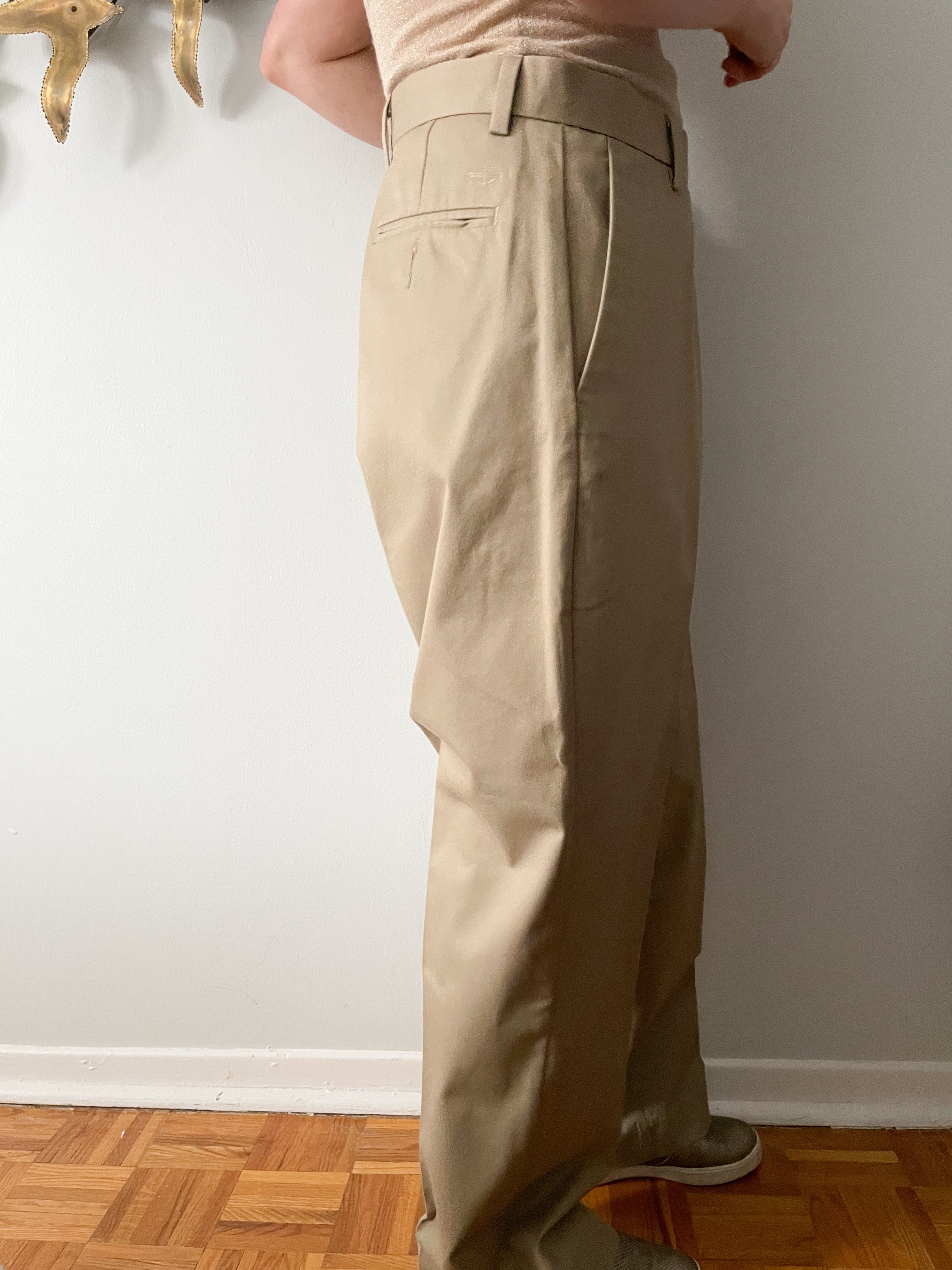 Y2K Beige Dockers Pants Mens Minimalist Trousers Waist Size 37 in XL - Etsy  Australia