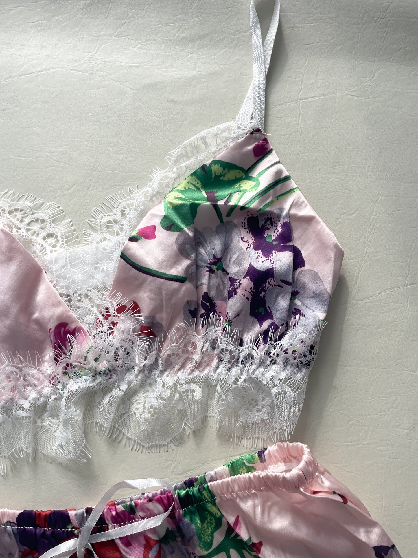 Pink Floral Satin Eyelash Lace Bra and Sleep Short Lounge Set - M/L – Le  Prix Fashion & Consulting