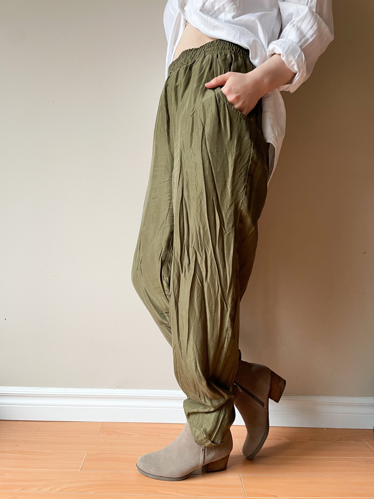 Vintage Olive Green 100% Silk Jogger Pants - Medium