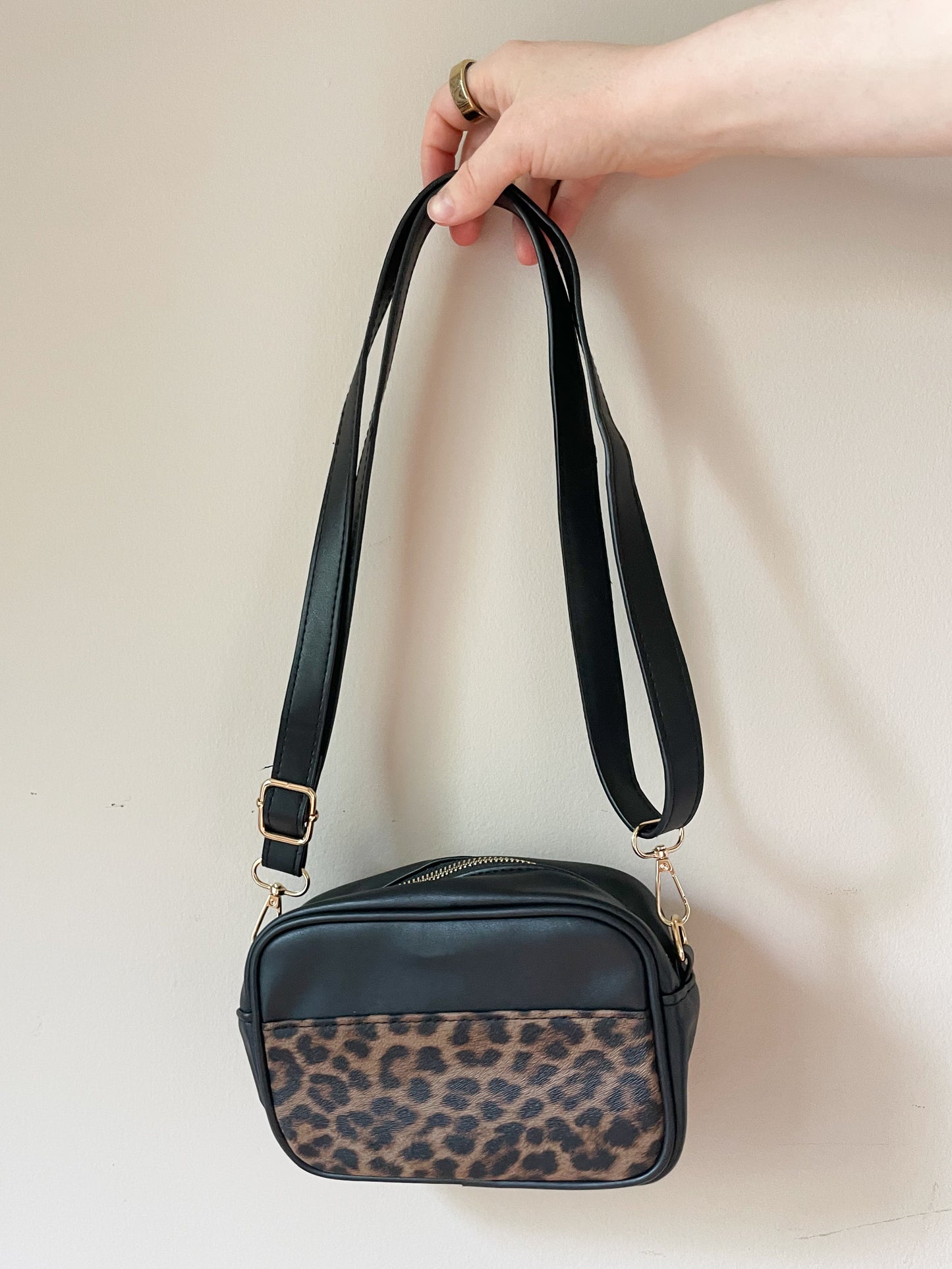 Black Leopard Gold Zipper 3-in-1 Purse