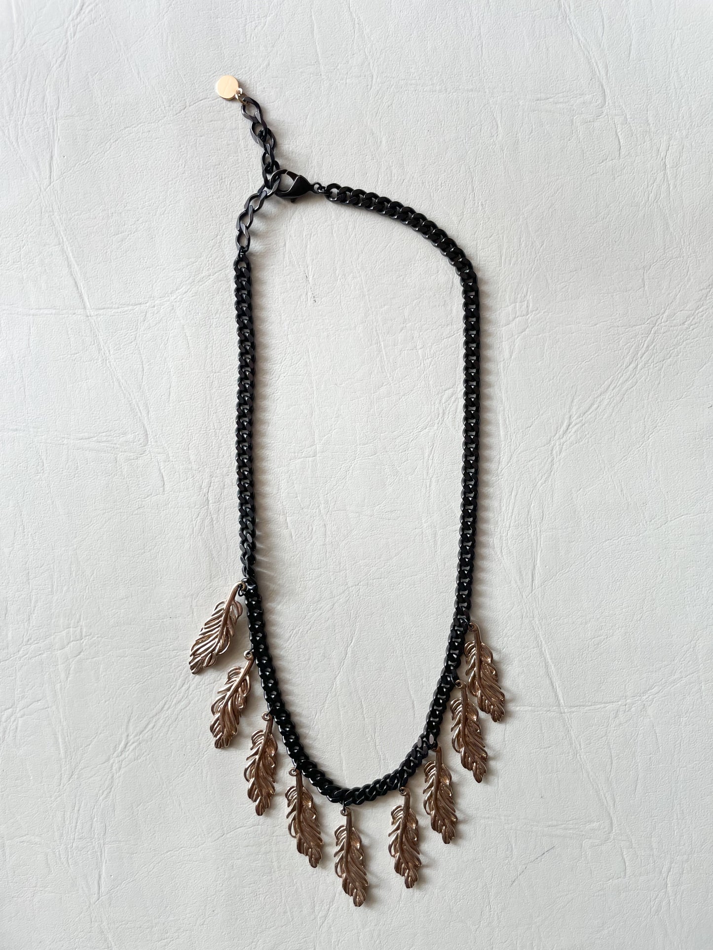 Stella & Dot Black Chain Gold Feather Necklace