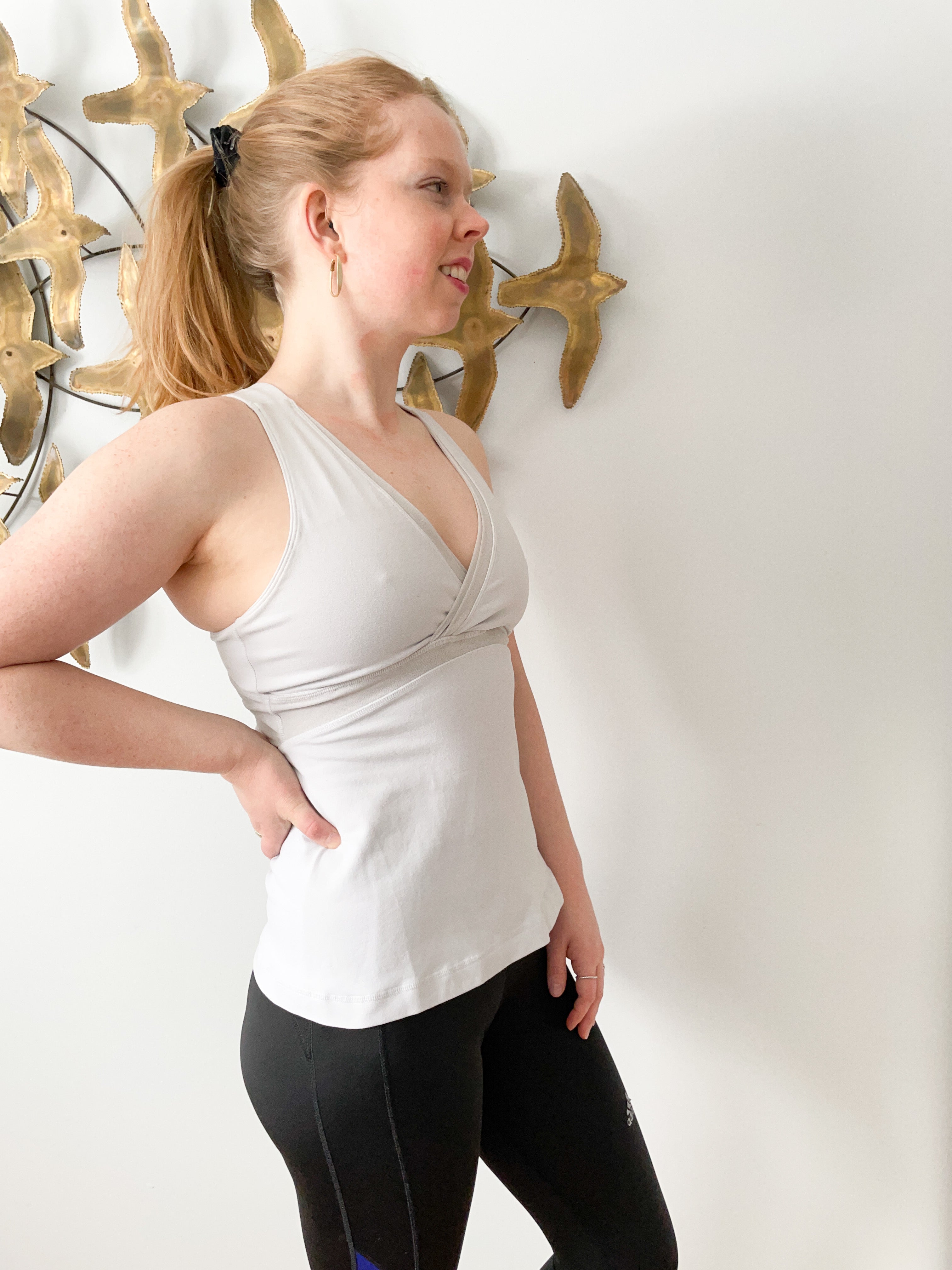 Lululemon top with built in bra online