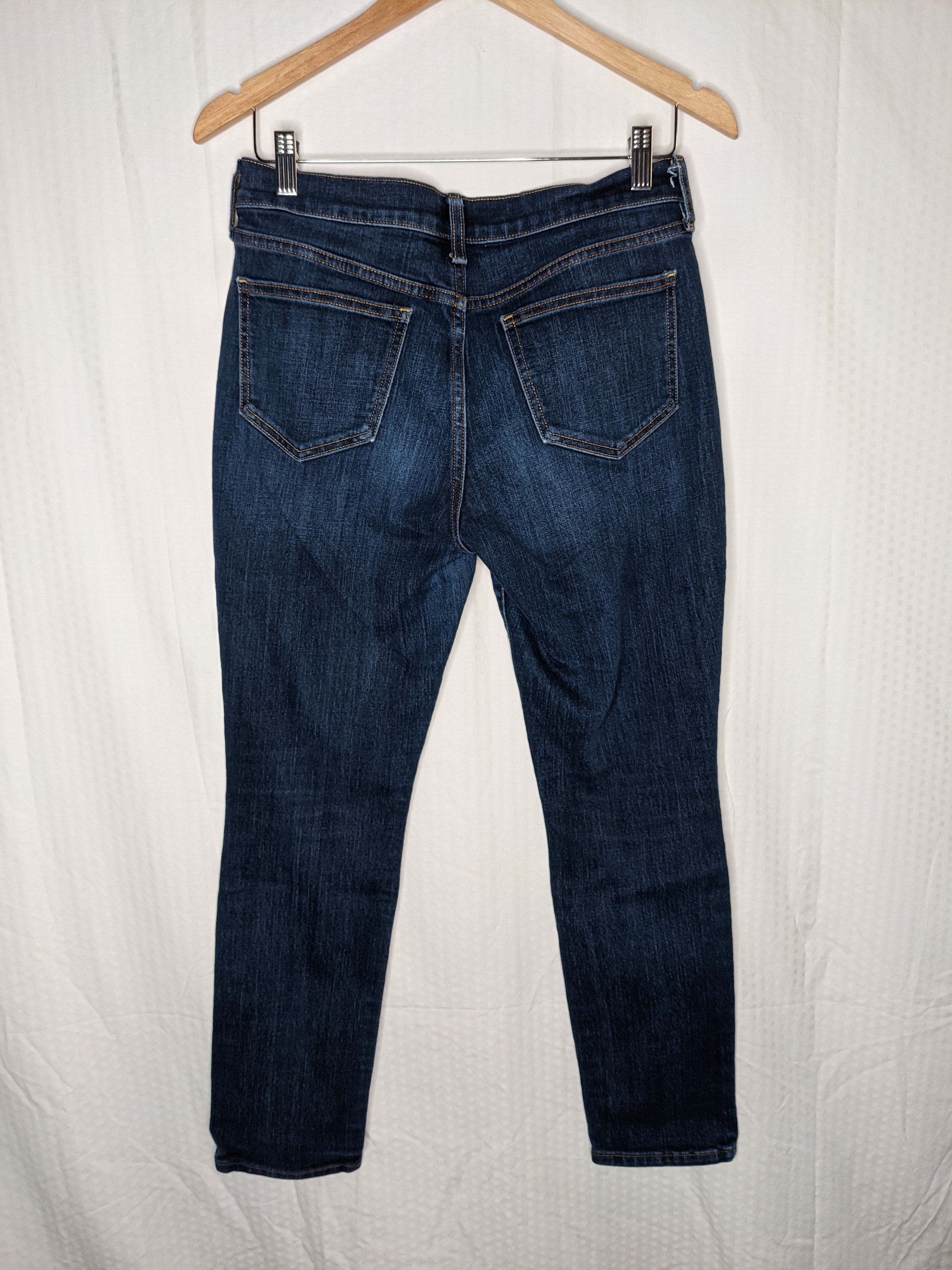 Liz claiborne best sale boyfriend skinny jeans