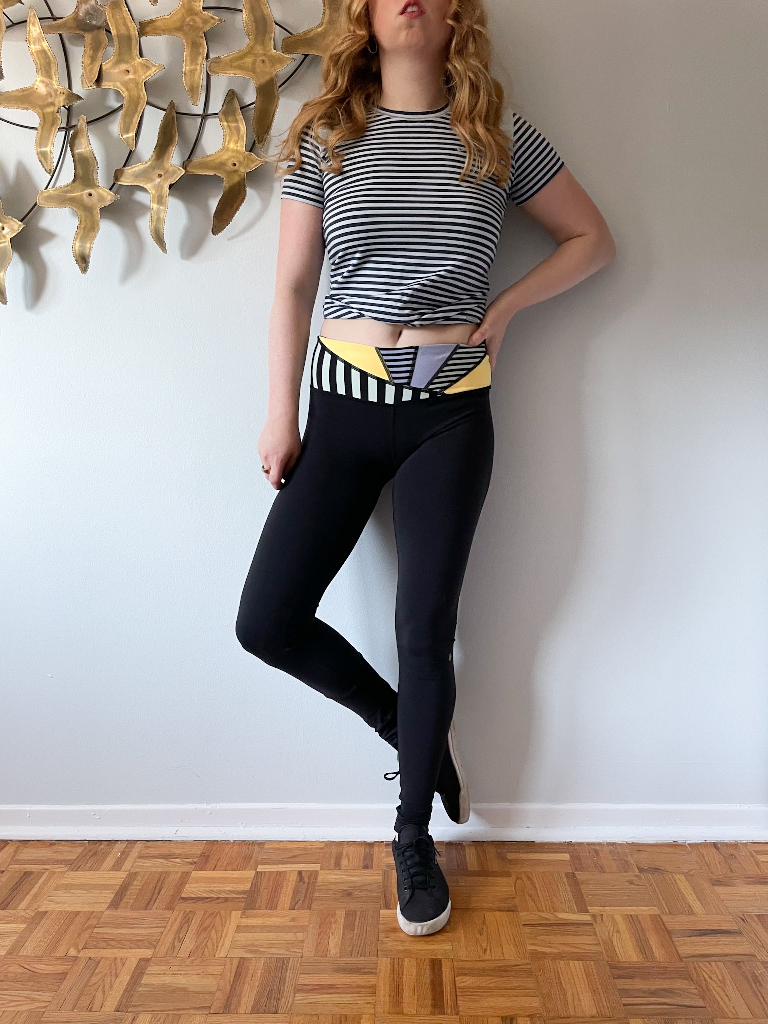 Black and white striped lululemon outlet leggings