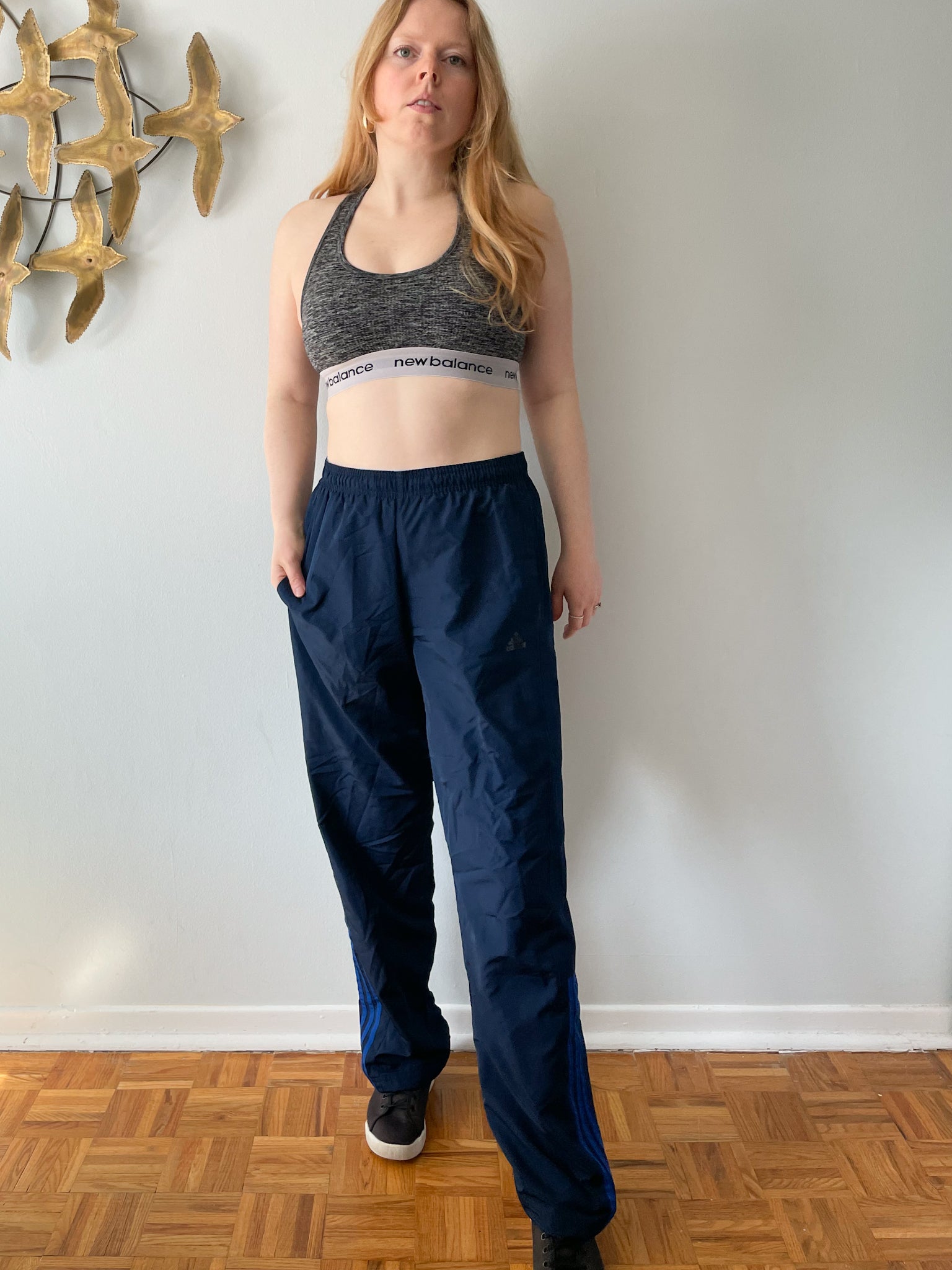 New balance hotsell grey sports bra